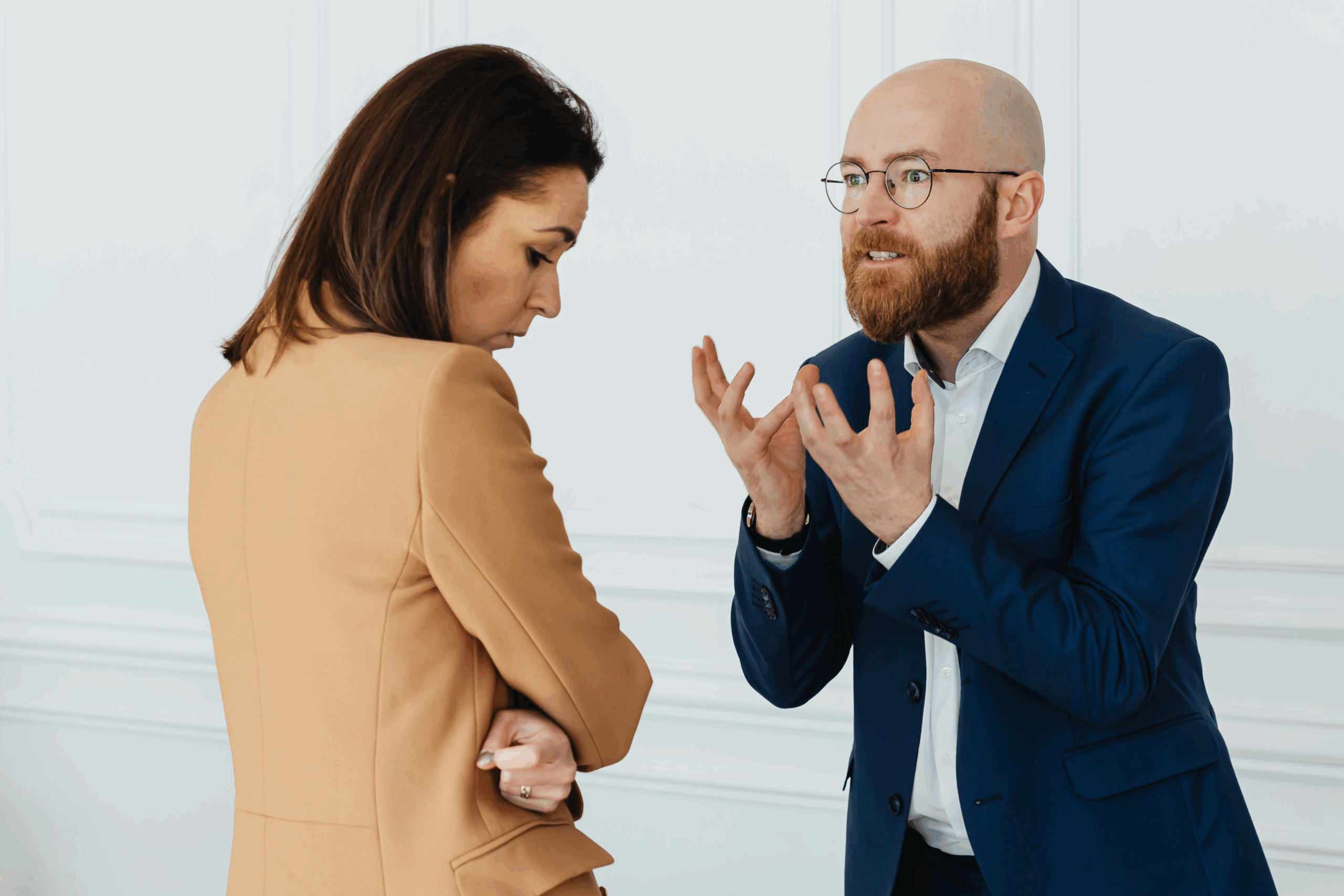 La falta de habilidades blandas que está frenando a tu equipo (y cómo resolverlo con Inteligencia Relacional)